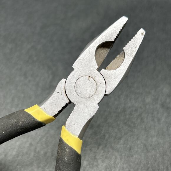 WorkForce Combination Pliers Wire Cutters Steel Grip Tool Forged Carbon Steel - Picture 3 of 8